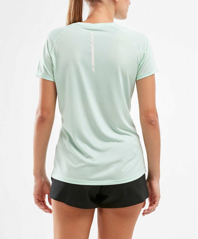Женская футболка 2XU для бега серия GHST
