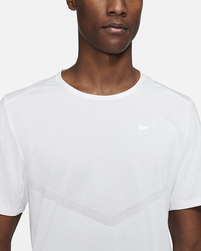 Мужская футболка для бега Nike Dri-FIT Rise 365