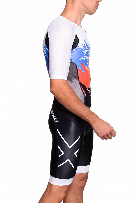 Мужской кастомный стартовый костюм 2XU для триатлона с удлинёнными рукавами серия Perform (индивидуальный дизайн)
