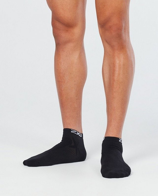 Мужские спортивные укороченные носки 2XU